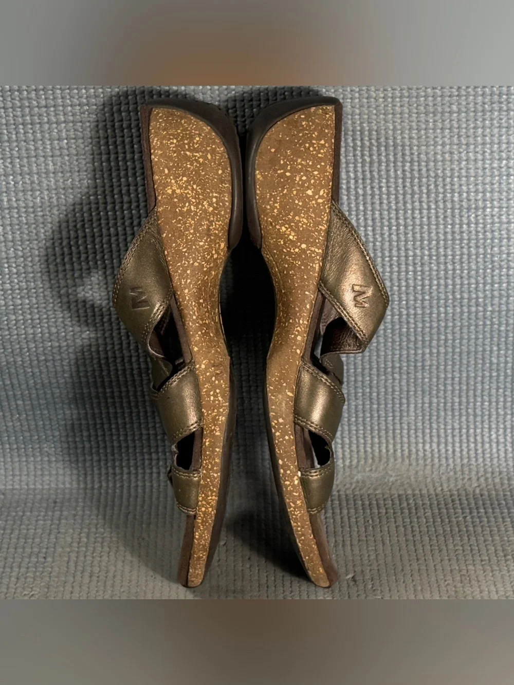 Merrell Sundial Antique Brass Leather‎ Comfort Cork Thong Sandals Women’s Size 8